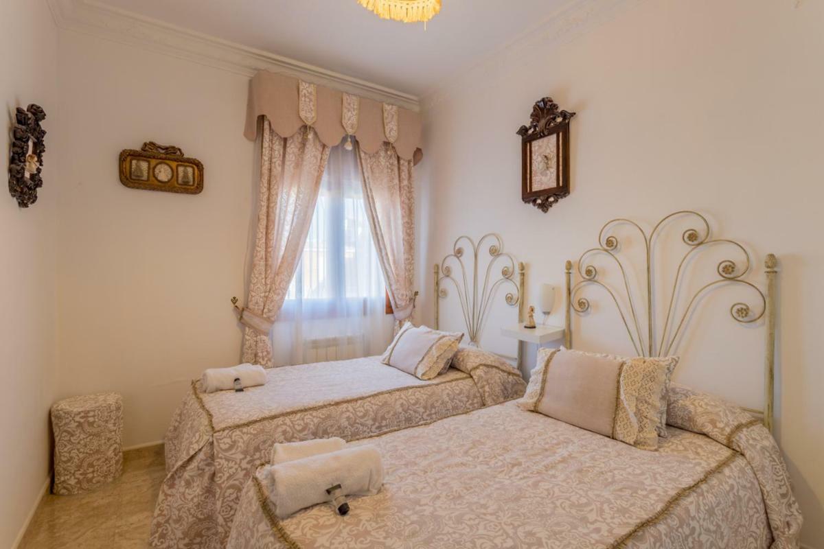 Casa Ludima Villa Fuentes de Andalucia ภายนอก รูปภาพ