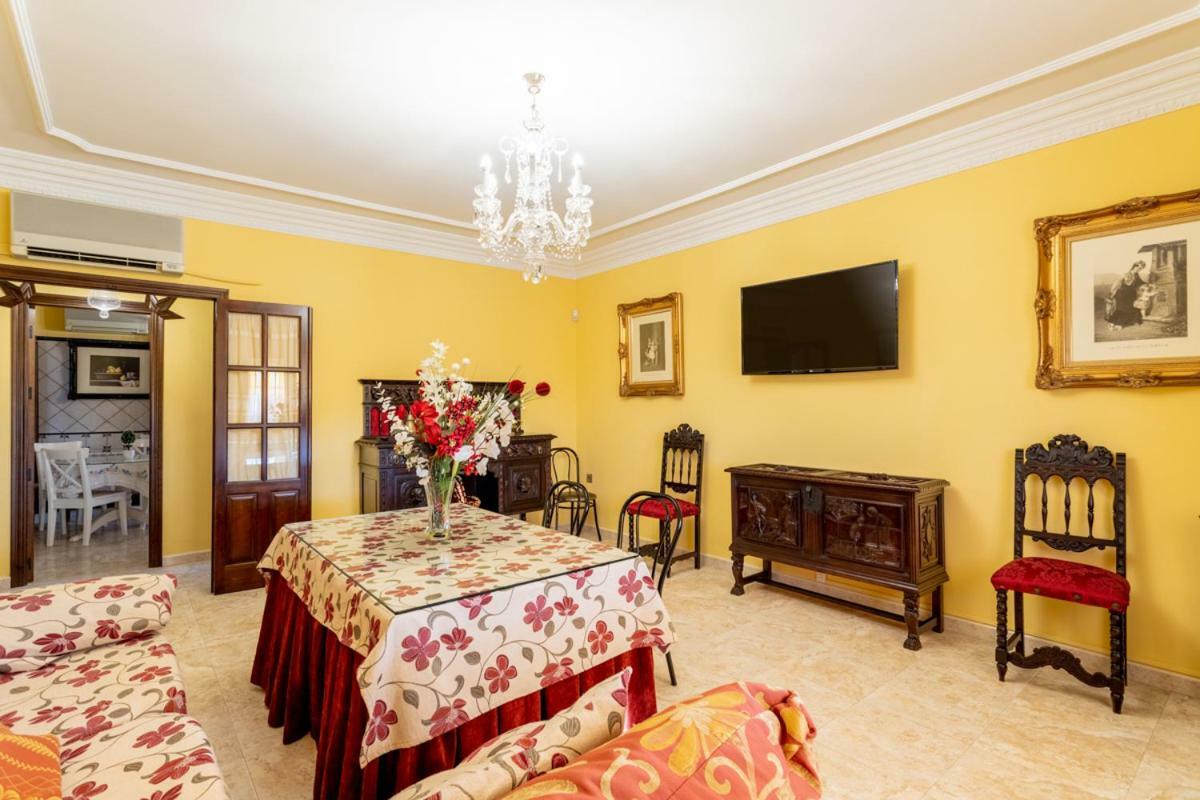 Casa Ludima Villa Fuentes de Andalucia ภายนอก รูปภาพ