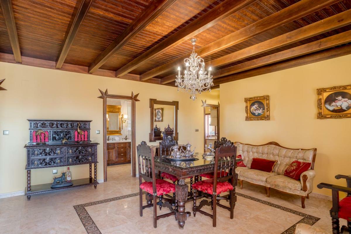 Casa Ludima Villa Fuentes de Andalucia ภายนอก รูปภาพ